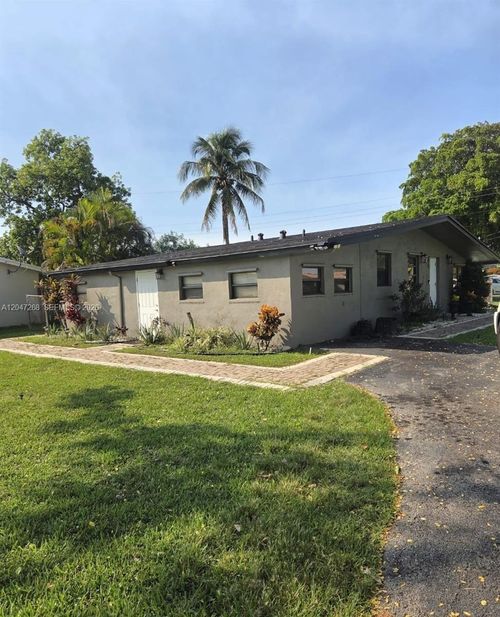 6118 Royal Palm Blvd, Margate, FL, 33063-2204 | Card Image