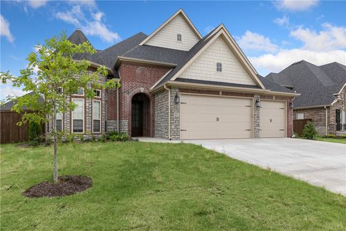 1602 Sw Montrose Ave, Bentonville, AR, 72713-5012 | Card Image