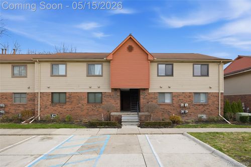 38800 Lanse Creuse St, Harrison Township, MI, 48045-2062 | Card Image