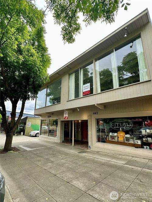 206-447 Sw 152nd St, Burien, WA, 98166-2200 | Card Image