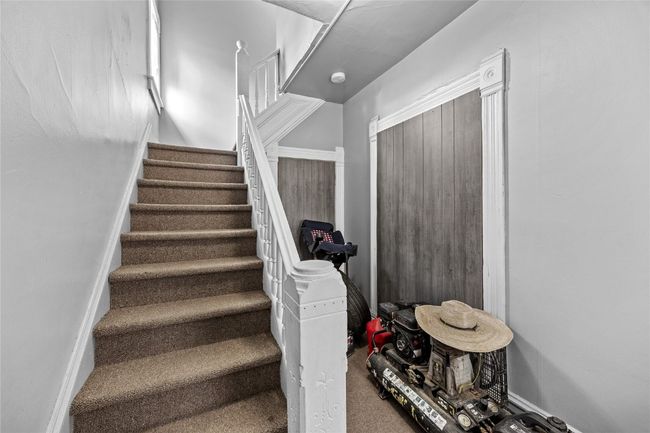 1004 1 St Ave Nw, Home with 0 bedrooms, 0 bathrooms and 4 parking in Cedar Rapids IA | Image 18