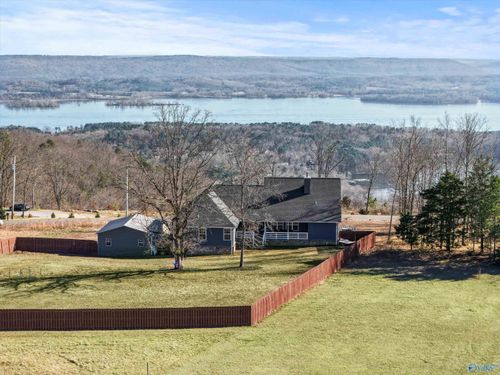 190 Wilson Rd, Scottsboro, AL, 35769-8807 | Card Image