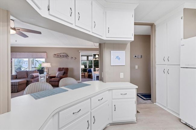 Kitchen | Image 16