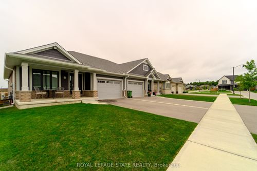 8 Harlequin Crt, St Thomas, ON, N5R0L5 | Card Image