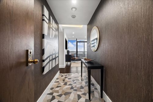 unit-10p-14 Greenway Plz, Houston, TX, 77046-1418 | Card Image