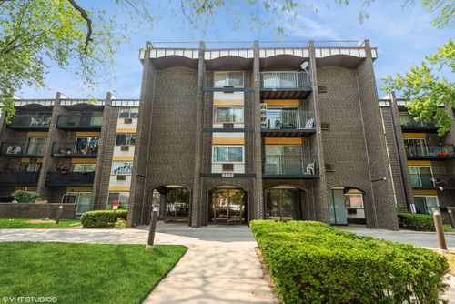 apt-2q-6800 N California Ave, Chicago, IL, 60645-4547 | Card Image