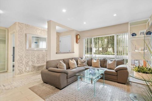 123-13754 Mango Dr, Del Mar, CA, 92014-3434 | Card Image