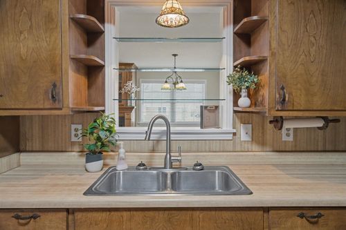 100 Cole Ave, Munford, TN, 38058-6715 | Card Image