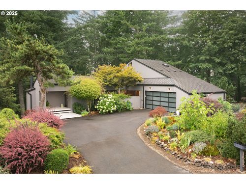 1555 Miller Ct, Gresham, OR, 97080-9358 | Card Image