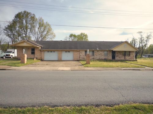 910 Ray Rd, Jacksonville, AR, 72076-4824 | Card Image