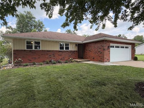 217 Westview Street, Palmyra, MO, 63461 | Card Image