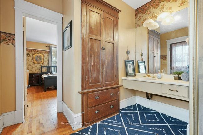 20 Belvedere Ave, House other with 6 bedrooms, 4 bathrooms and 3 parking in Parry Sound ON | Image 26