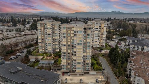 701-3170 Gladwin Rd, Abbotsford, BC, V2T5T1 | Card Image