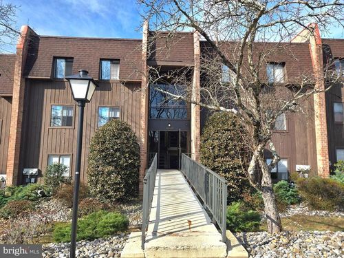 66 Hermitage Dr, NEW HOPE, PA, 18938-1055 | Card Image