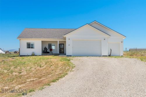 15 Sante Fe Trl, Three Forks, MT, 59752-8811 | Card Image
