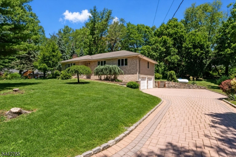 Residential in Mountainside Boro 2