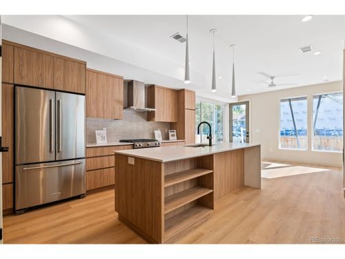 2323 S High St, Denver, CO, 80210-5141 | Card Image