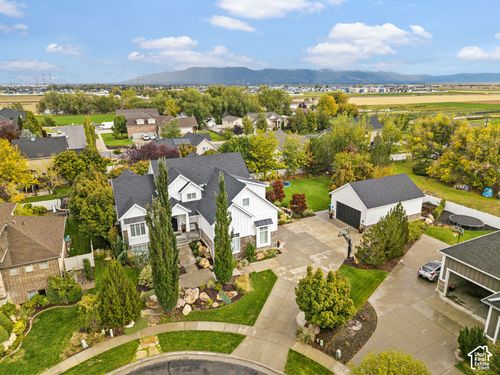 54 N 2975 W, Layton, UT, 84041 | Card Image
