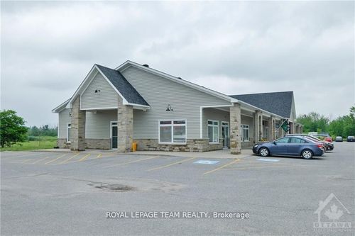 1a-453 Ottawa St, Almonte, ON, K0A1A0 | Card Image