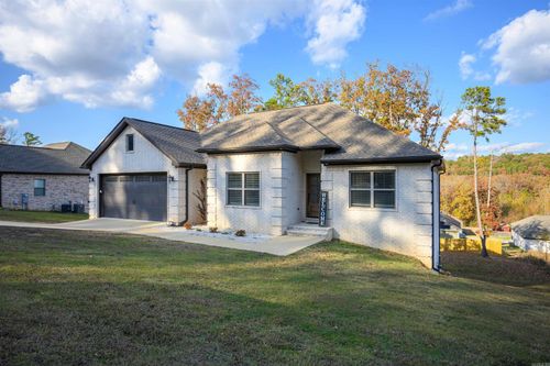 16 Jovi Ln, Batesville, AR, 72501-5006 | Card Image