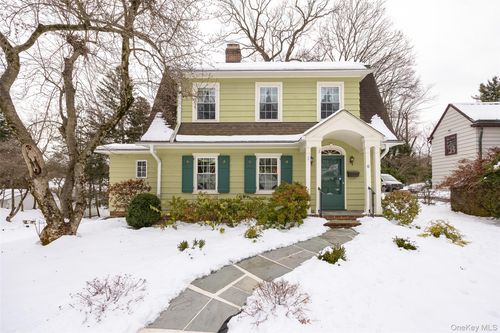 6 Rosalind Rd, Poughkeepsie, NY, 12601-5019 | Card Image