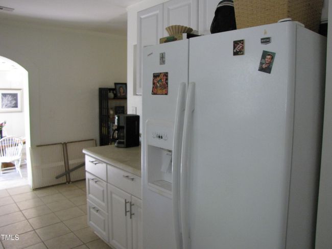 3608Knollwood-Kitchen3 | Image 9