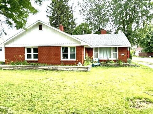 829 W Washington St, Rensselaer, IN, 47978 | Card Image