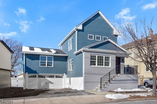 715 Stuyvesant Ave, Lyndhurst, NJ, 07071-3023 | Card Image