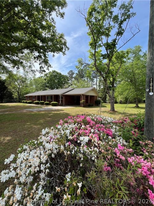 804 Briarcliff Rd, Lumberton, NC, 28358-9317 | Card Image