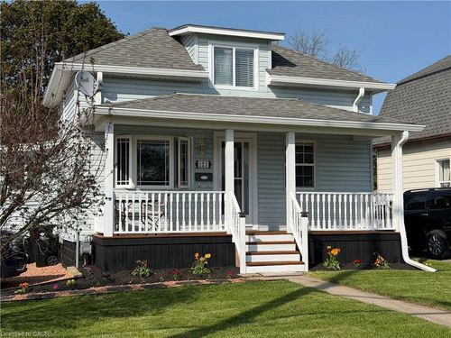 123 Norfolk Ave, Cambridge, ON, N1R3V3 | Card Image