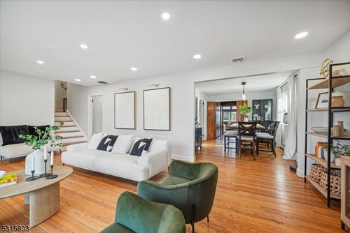 16 Hickory Rd, West Orange, NJ, 07052-1206 | Card Image