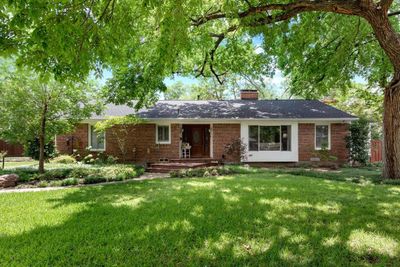 9230 Forest Hills Boulevard, House other with 3 bedrooms, 2 bathrooms and null parking in Dallas TX | Image 1