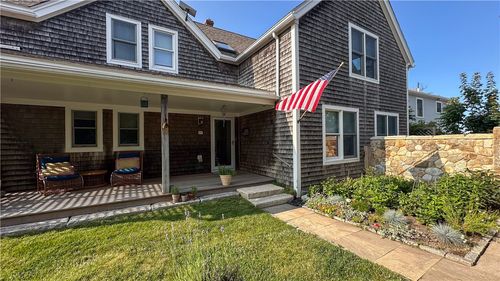 208 Chapel St, Block Island, RI, 02807-7874 | Card Image