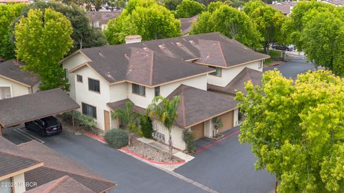 211 Village Circle Dr, Lompoc, CA, 93436-5630 | Card Image