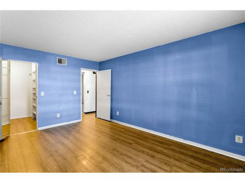 apt-16-107-3344 S Ammons St, Lakewood, CO, 80227-6318 | Card Image