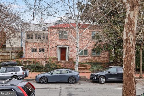 416 6th St Se, WASHINGTON, DC, 20003-2703 | Card Image
