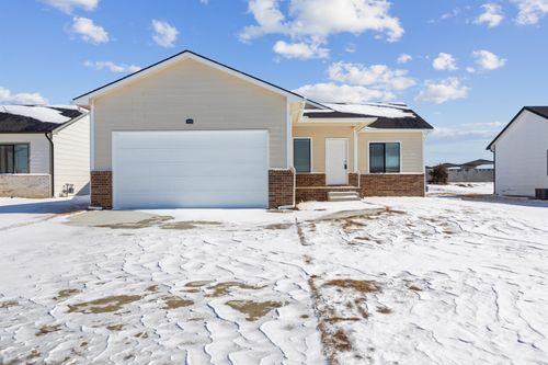 5020 N Toben Dr, Bel Aire, KS, 67226 | Card Image