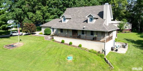 8200 New City Rd, Rochester, IL, 62563-6029 | Card Image