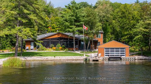 308 O'Hara Point Rd, Port Severn, ON, L0K1S0 | Card Image