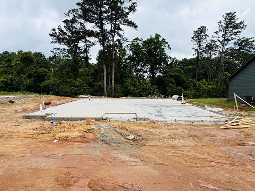 1354 Lee Rd, Phenix City, AL, 36870 | Card Image