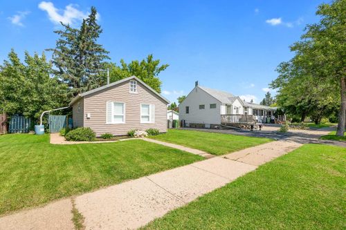 5108 54 Street, Lloydminster, AB, T9V0S1 | Card Image