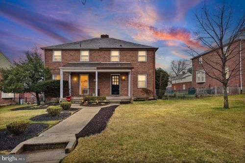 1211 E 35th St, BALTIMORE, MD, 21218-3031 | Card Image