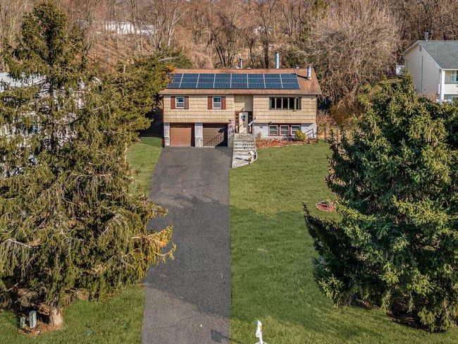 9 Round Tree Ln, House other with 4 bedrooms, 3 bathrooms and 2 parking in Montrose NY | Image 30