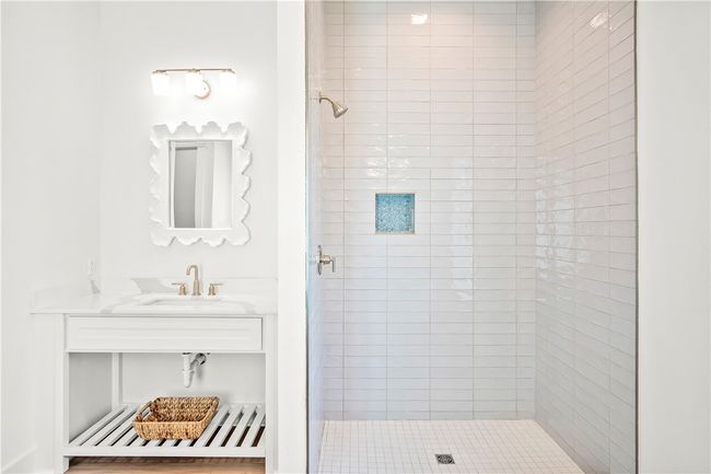 219 Escape St, House other with 4 bedrooms, 5 bathrooms and null parking in Port Aransas TX | Image 24