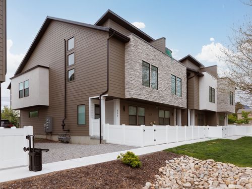 556 E South Union Ave, Midvale, UT, 84047 | Card Image
