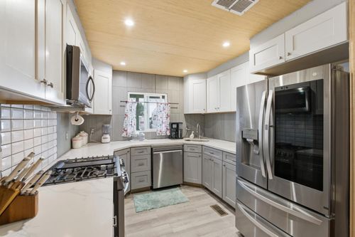 45-12846 Nw Lacey Boulevard, Hanford, CA, 93230 | Card Image