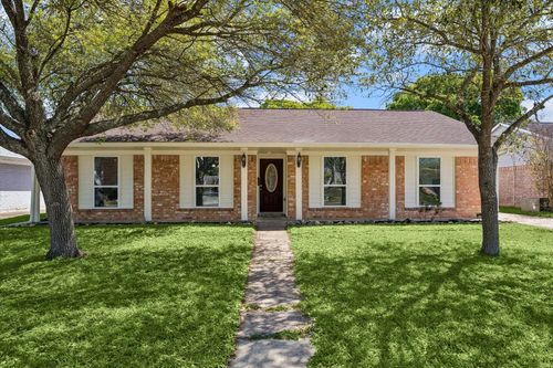 10314 Sagerock Dr, Houston, TX, 77089-4414 | Card Image