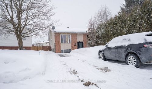 894 Lise Cres, Rockland, ON, K4K1G8 | Card Image