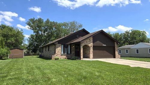7121 Oak Grove Ave, Justice, IL, 60458-1023 | Card Image
