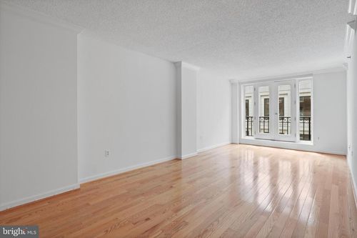 612-601 Pennsylvania Ave Nw, WASHINGTON, DC, 20004 | Card Image